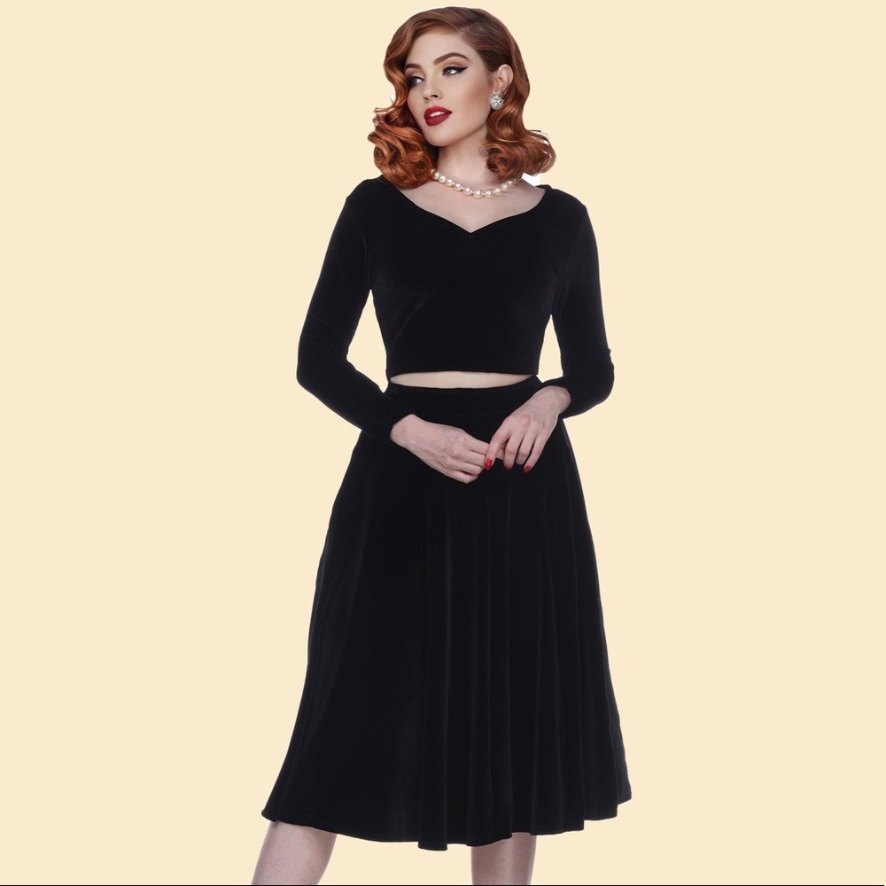 Bettie Page Alice Black Velvet Swing PinUp Skirt Medium